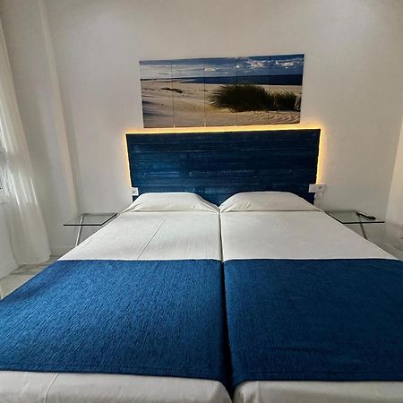 Apartamentos Turisticos Imar Cádiz Exterior foto