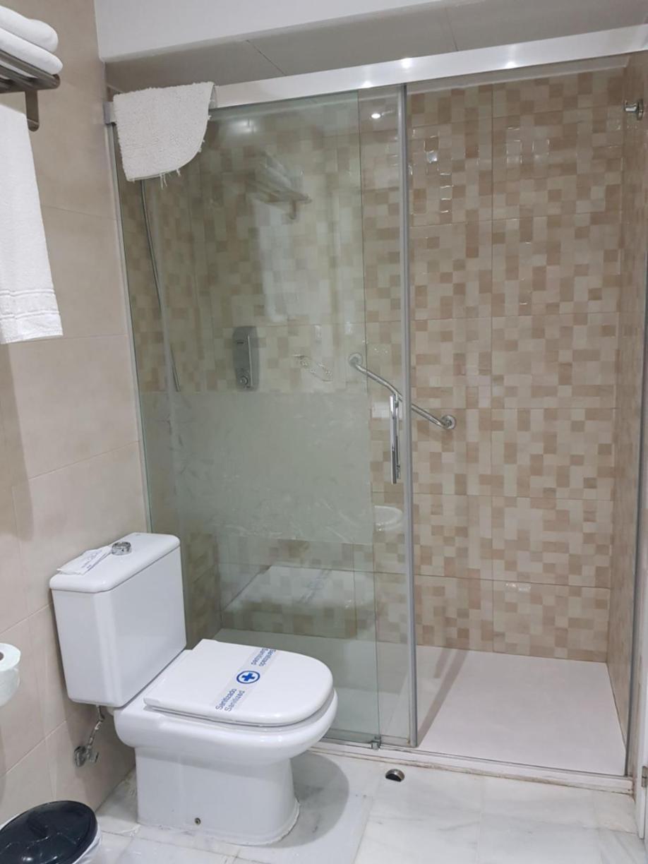 Apartamentos Turisticos Imar Cádiz Exterior foto